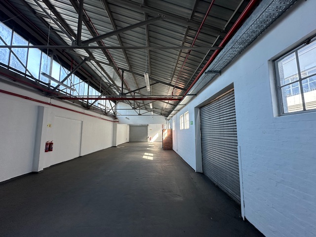 To Let commercial Property for Rent in Maitland Western Cape